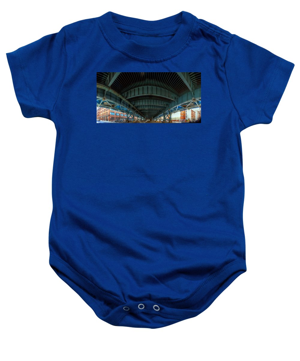 Panorama 3616 Benjamin Franklin Bridge - Baby Onesie