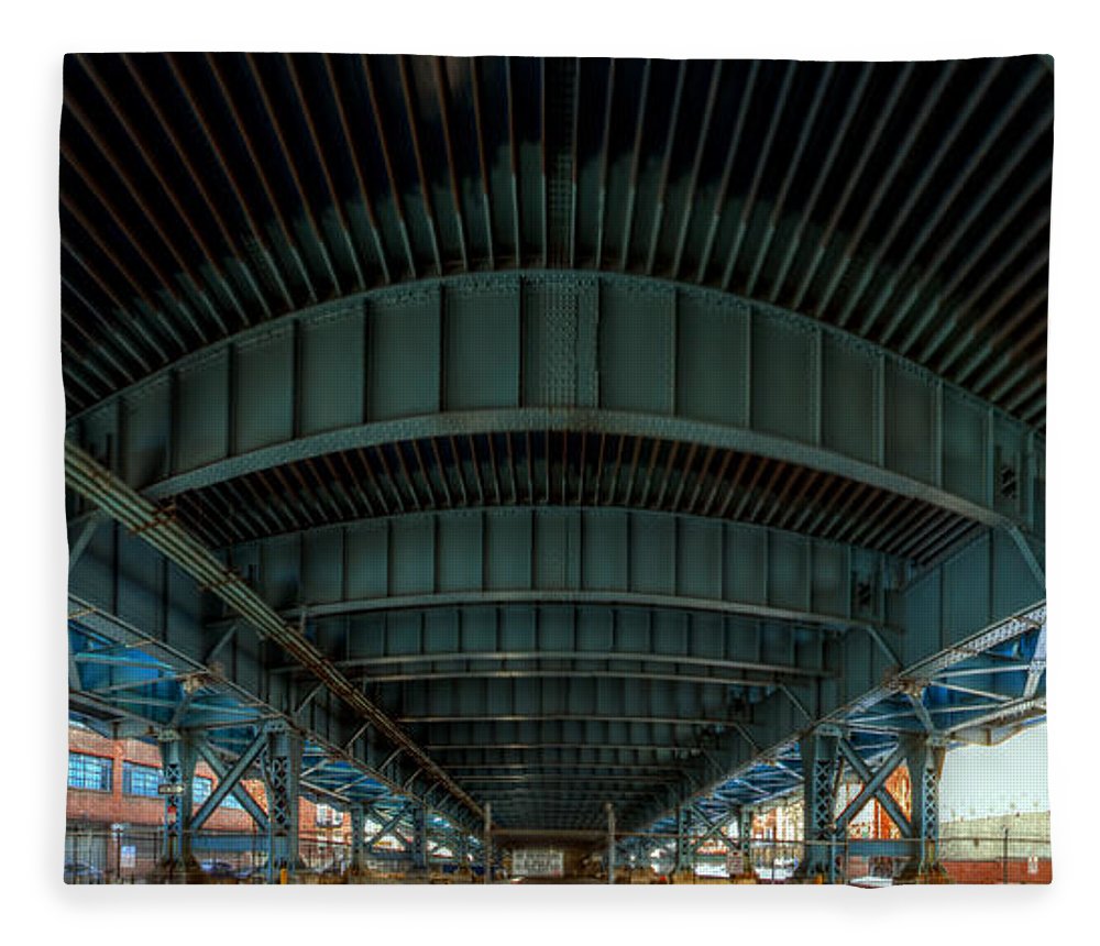 Panorama 3616 Benjamin Franklin Bridge - Blanket