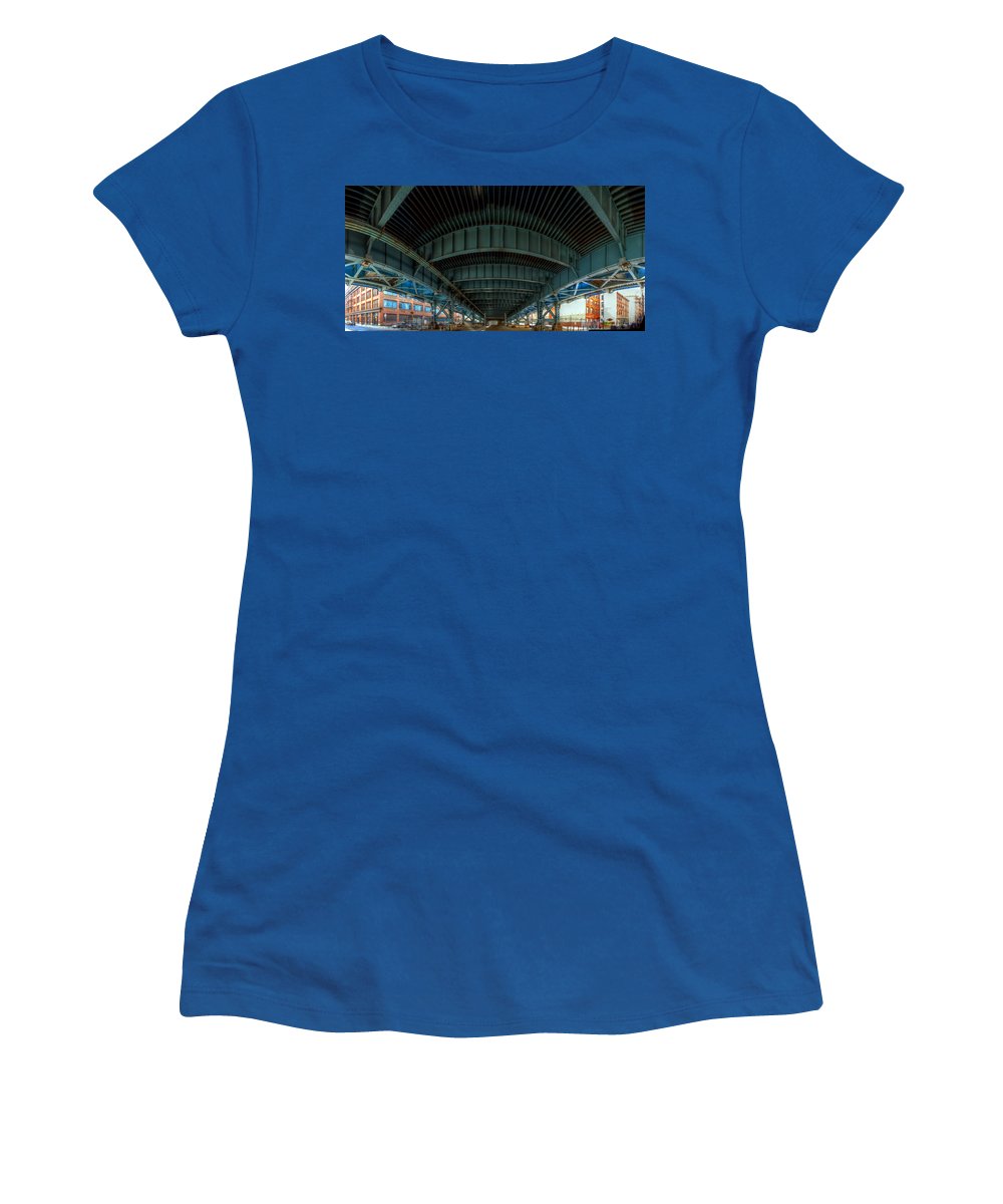 Panorama 3616 Benjamin Franklin Bridge - Women's T-Shirt