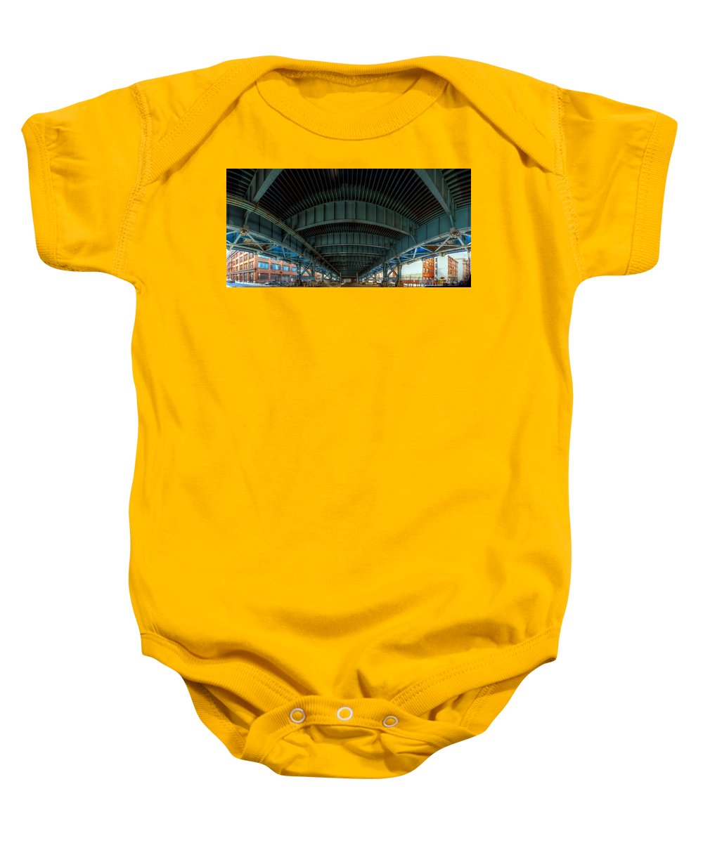 Panorama 3616 Benjamin Franklin Bridge - Baby Onesie