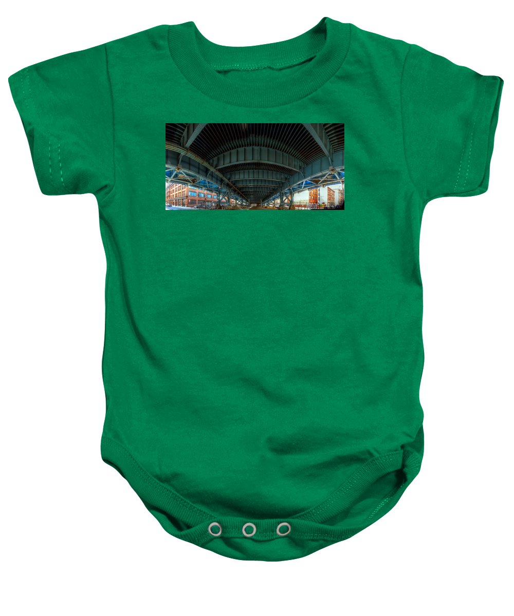 Panorama 3616 Benjamin Franklin Bridge - Baby Onesie