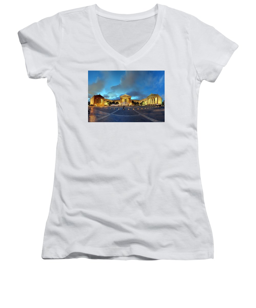 Panorama 1914 Philadelphia Museum of Art - Women's V-Neck