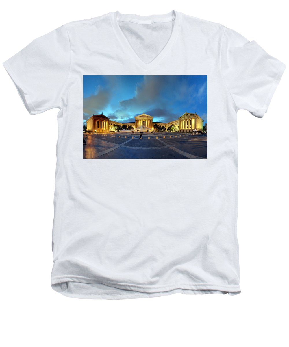 Panorama 1914 Philadelphia Museum of Art - Men's V-Neck T-Shirt