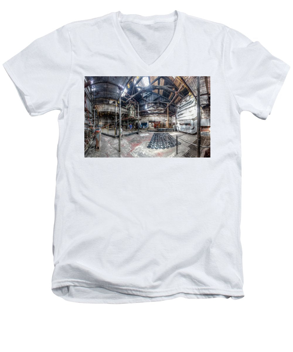 Panorama 2321 Globe Dye Works - Men's V-Neck T-Shirt