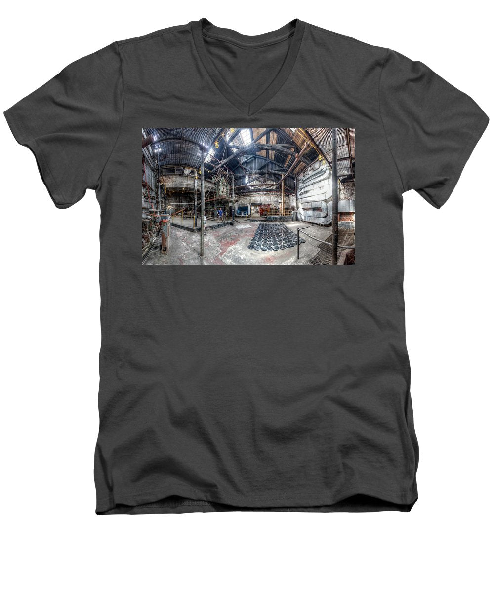 Panorama 2321 Globe Dye Works - Men's V-Neck T-Shirt