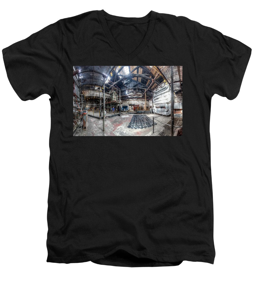 Panorama 2321 Globe Dye Works - Men's V-Neck T-Shirt