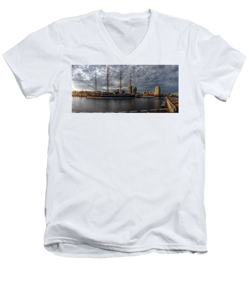 Panorama 2402 Moshulu and Olympia - Men's V-Neck T-Shirt