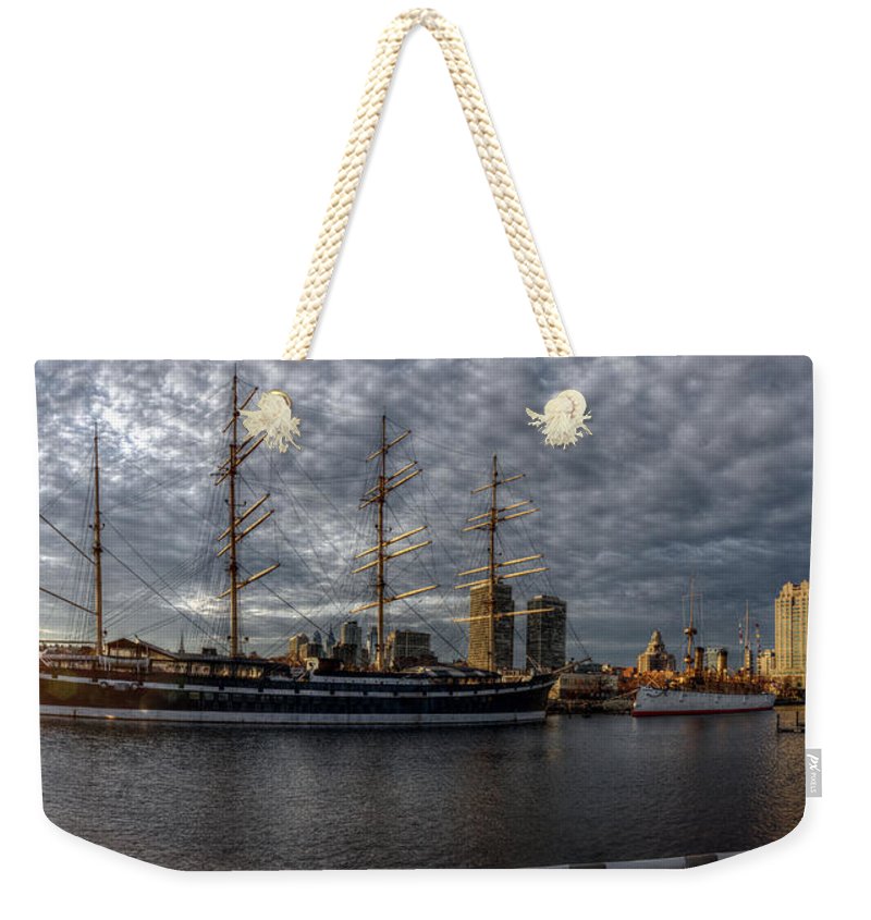 Panorama 2402 Moshulu and Olympia - Weekender Tote Bag