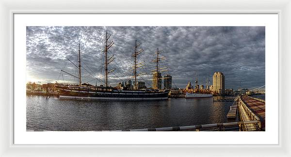 Panorama 2402 Moshulu and Olympia - Framed Print
