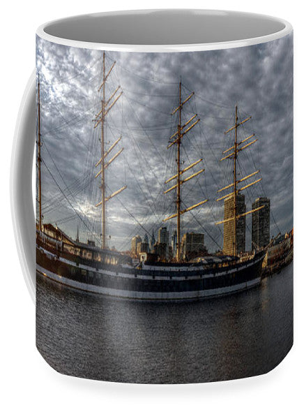 Panorama 2402 Moshulu and Olympia - Mug