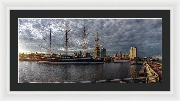 Panorama 2402 Moshulu and Olympia - Framed Print