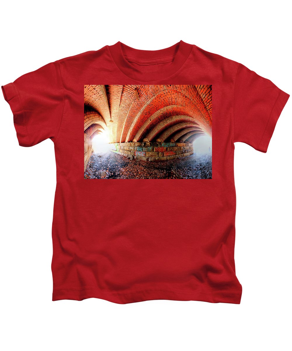 Panorama 2570 Abdondoned Bridge - Kids T-Shirt