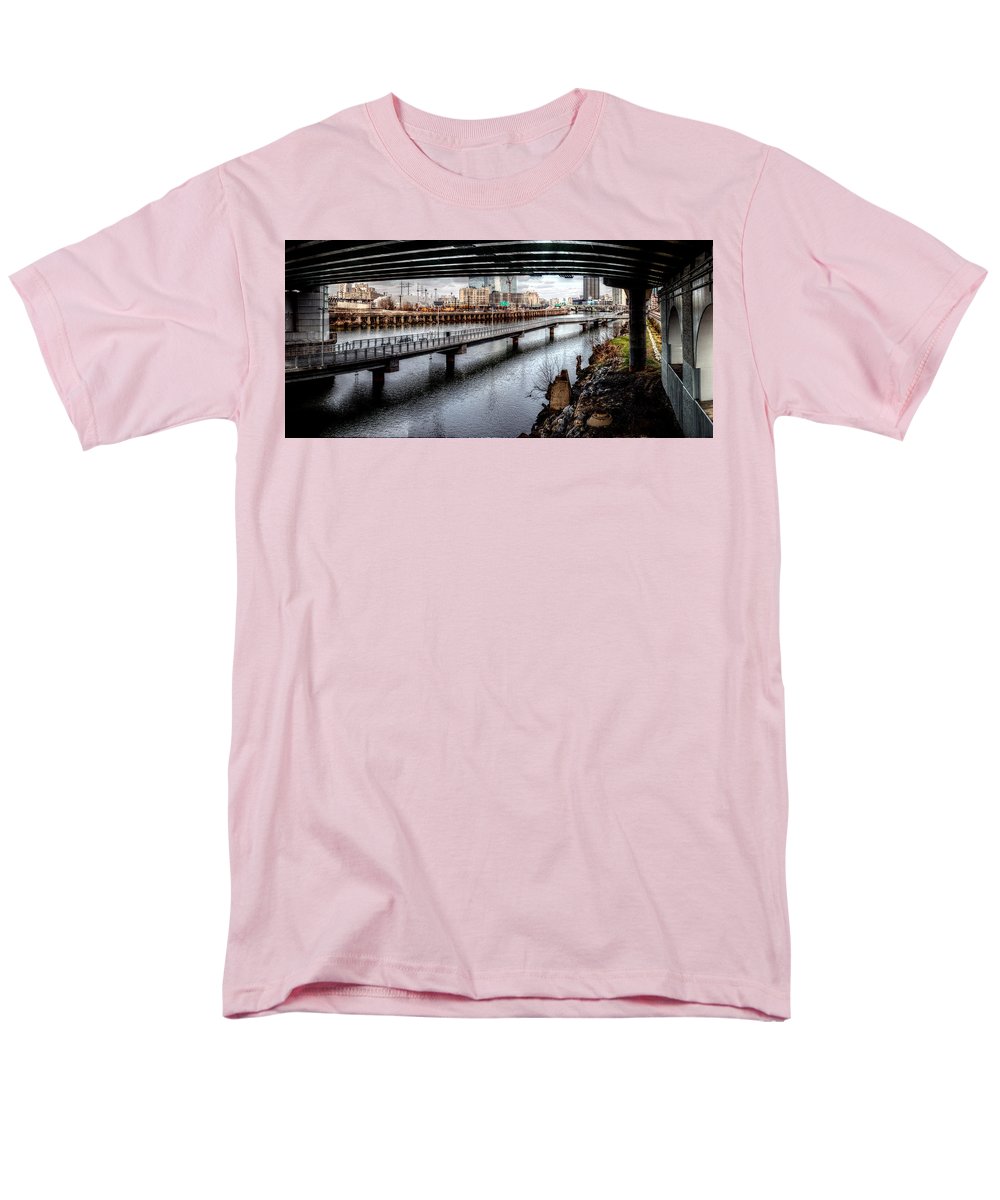 Panorama 2624 Schuylkill Banks - Men's T-Shirt (Regular Fit)