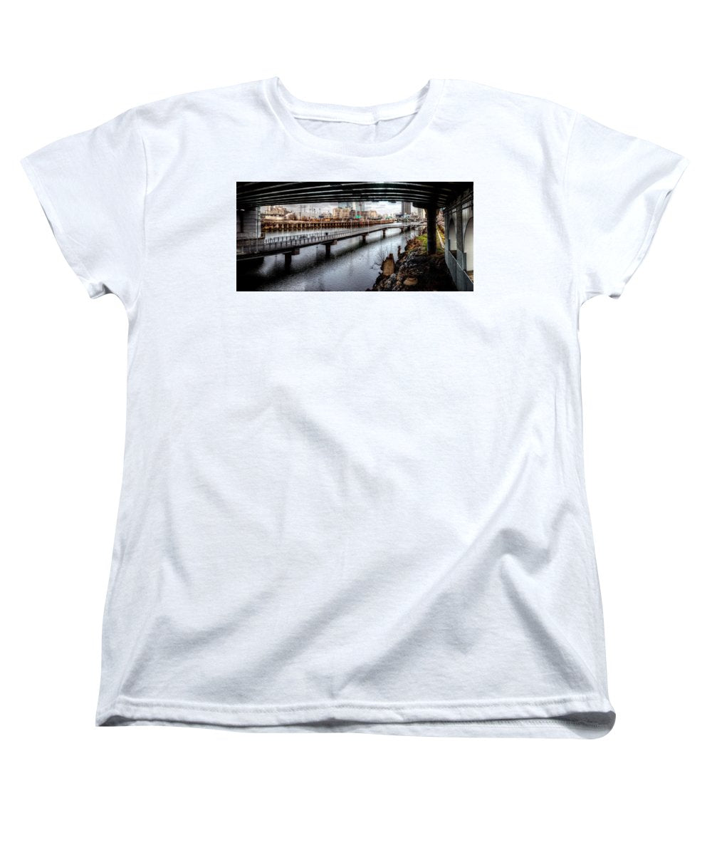 Panorama 2624 Schuylkill Banks - Women's T-Shirt (Standard Fit)