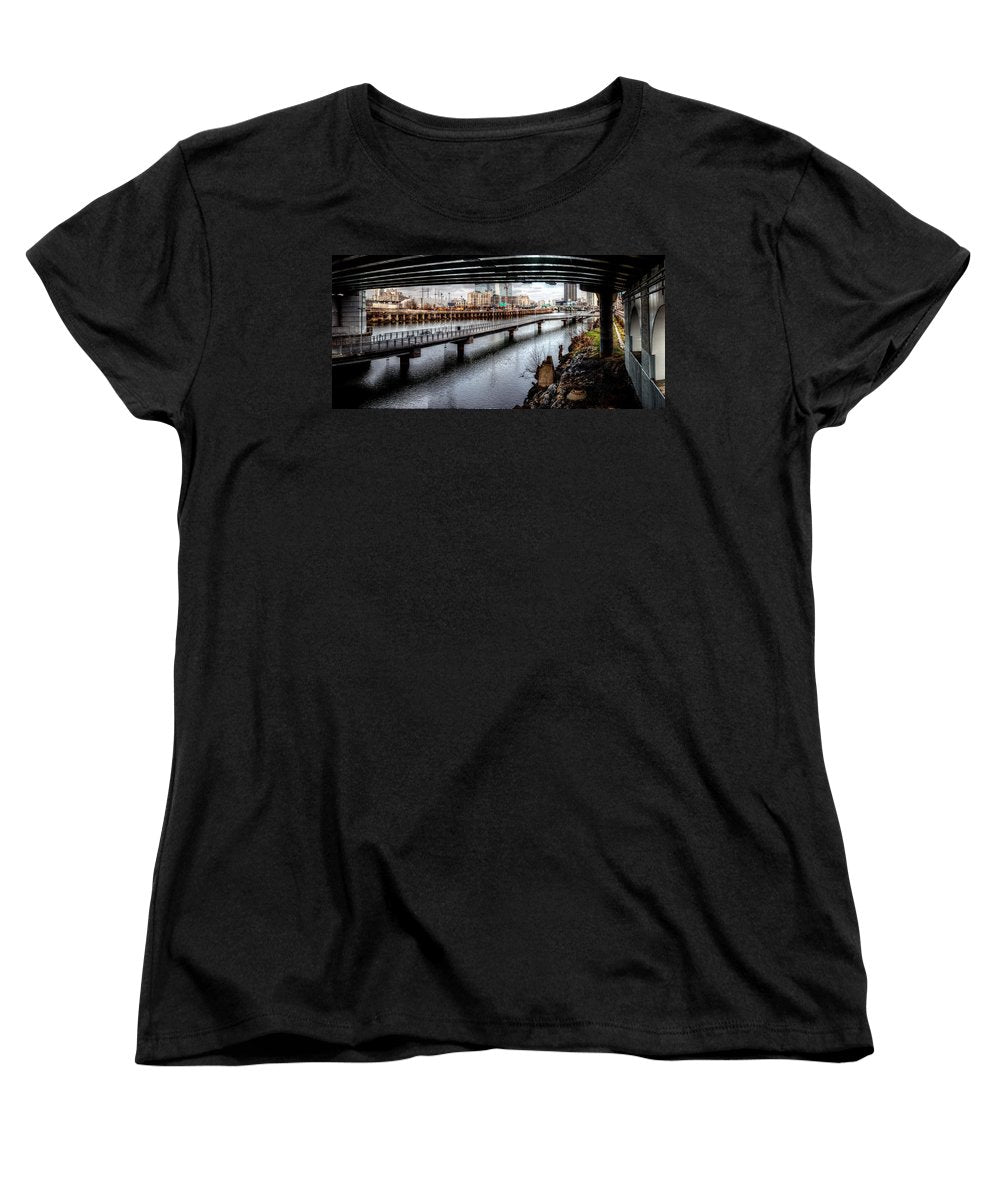 Panorama 2624 Schuylkill Banks - Women's T-Shirt (Standard Fit)
