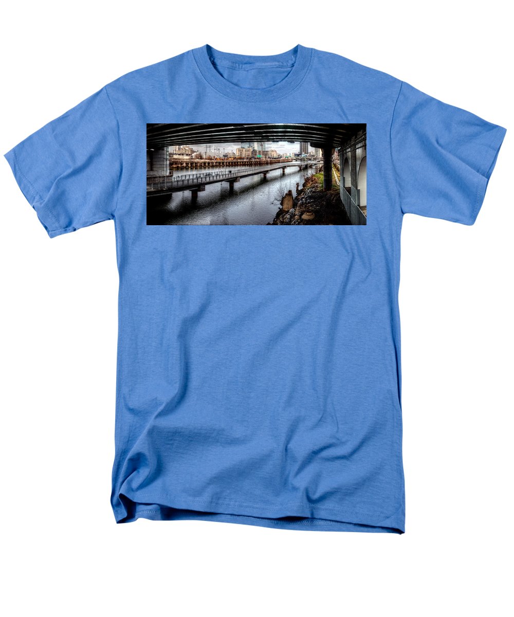 Panorama 2624 Schuylkill Banks - Men's T-Shirt (Regular Fit)