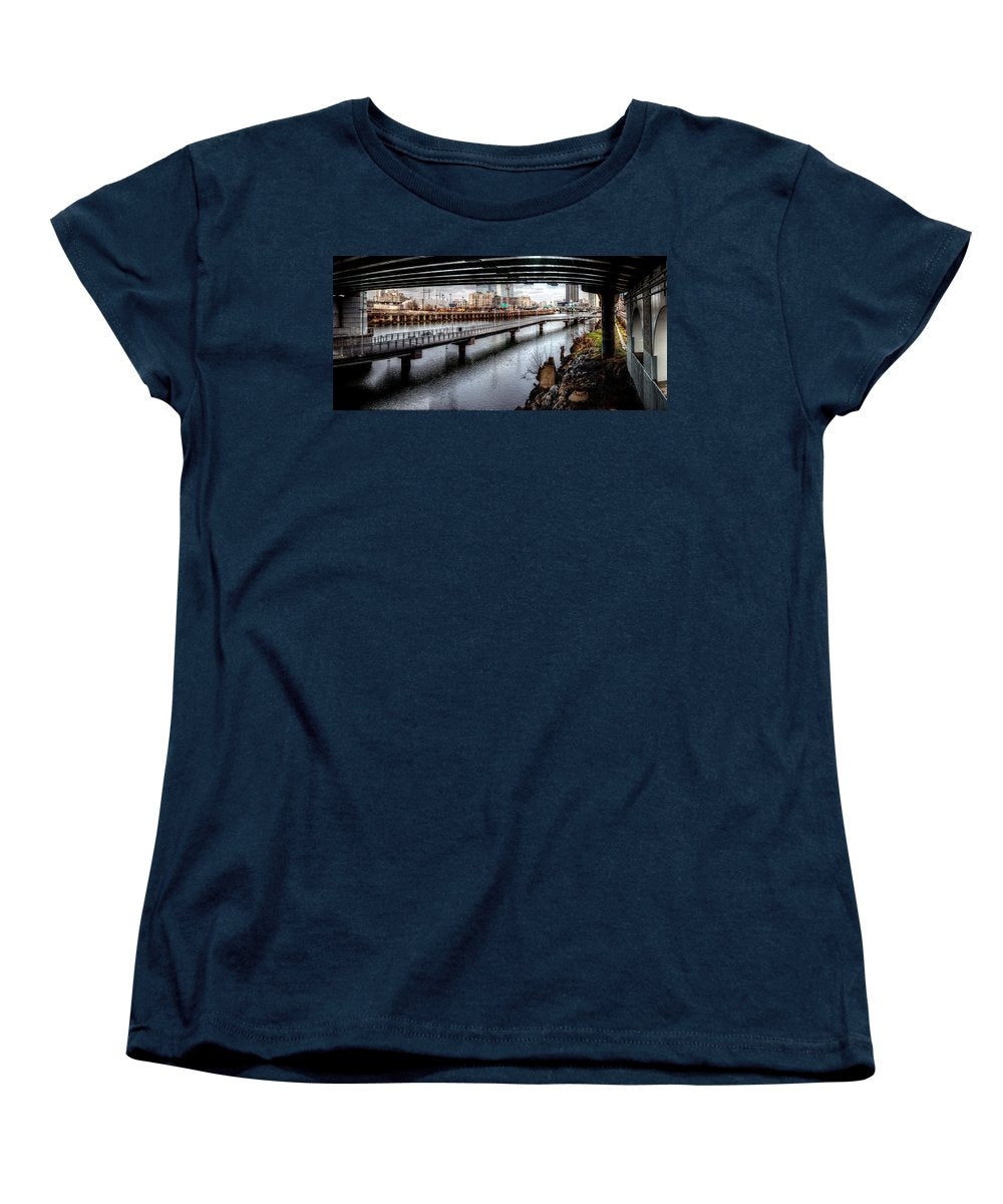 Panorama 2624 Schuylkill Banks - Women's T-Shirt (Standard Fit)