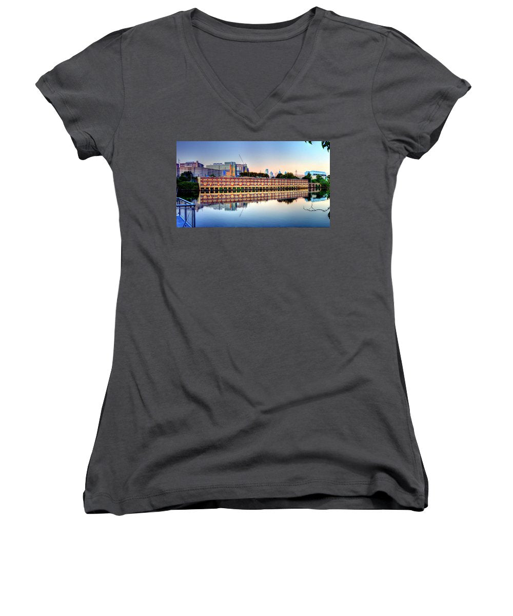 Panorama 2740 View from Grays Ferry Crescent - Women's V-Neck