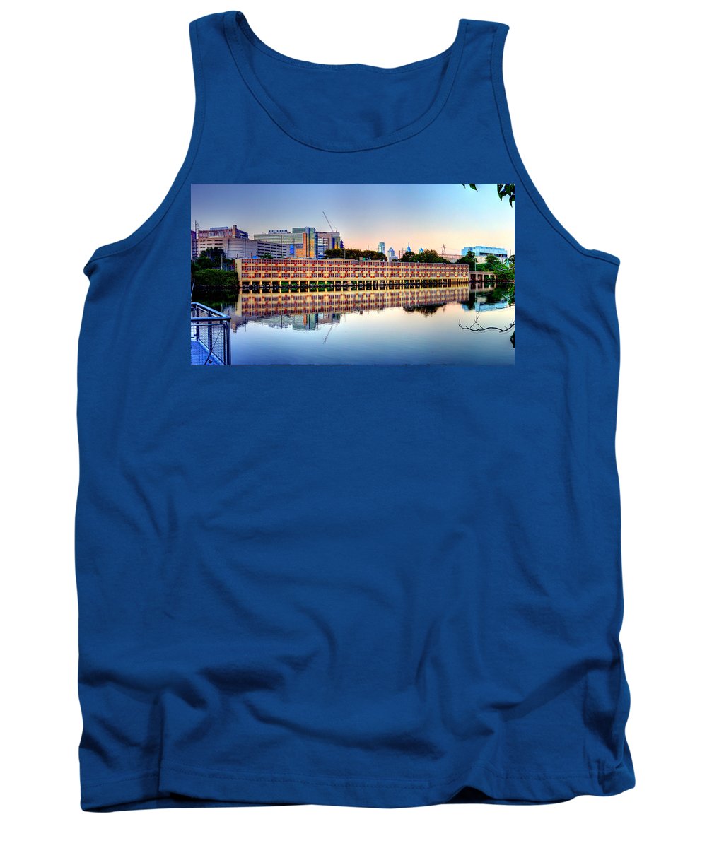 Panorama 2740 View from Grays Ferry Crescent - Tank Top