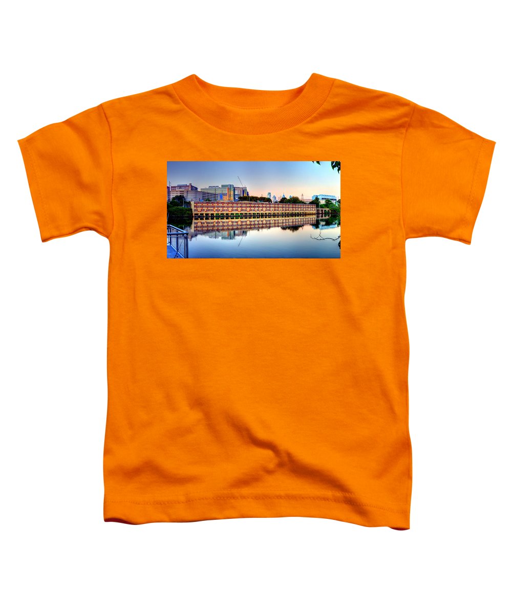 Panorama 2740 View from Grays Ferry Crescent - Toddler T-Shirt