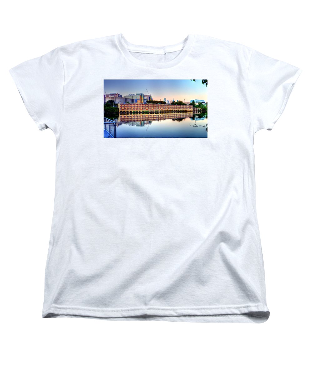 Panorama 2740 View from Grays Ferry Crescent - Women's T-Shirt (Standard Fit)
