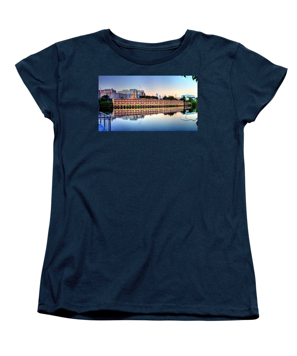Panorama 2740 View from Grays Ferry Crescent - Women's T-Shirt (Standard Fit)