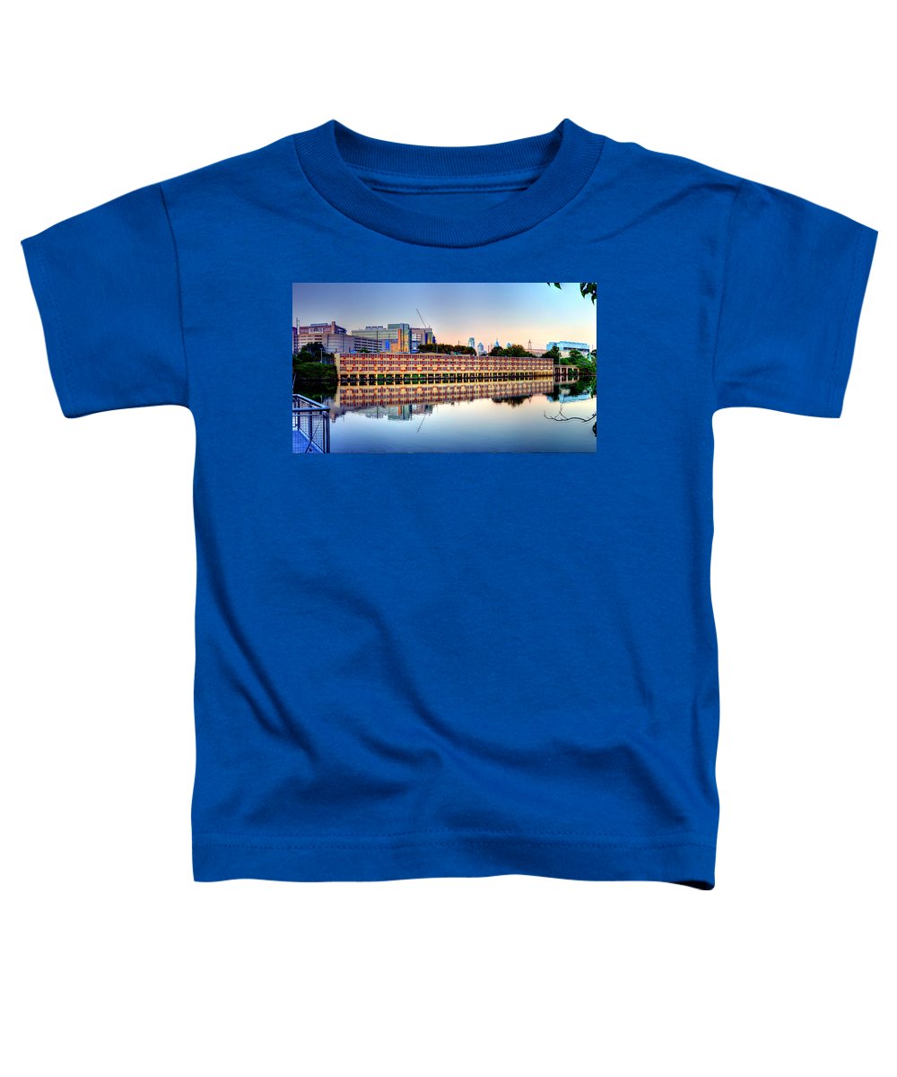 Panorama 2740 View from Grays Ferry Crescent - Toddler T-Shirt