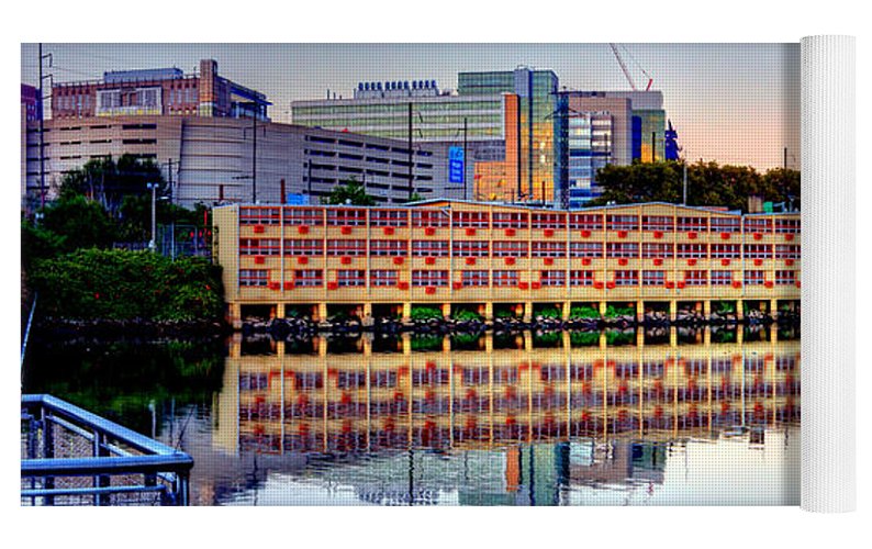 Panorama 2740 View from Grays Ferry Crescent - Yoga Mat