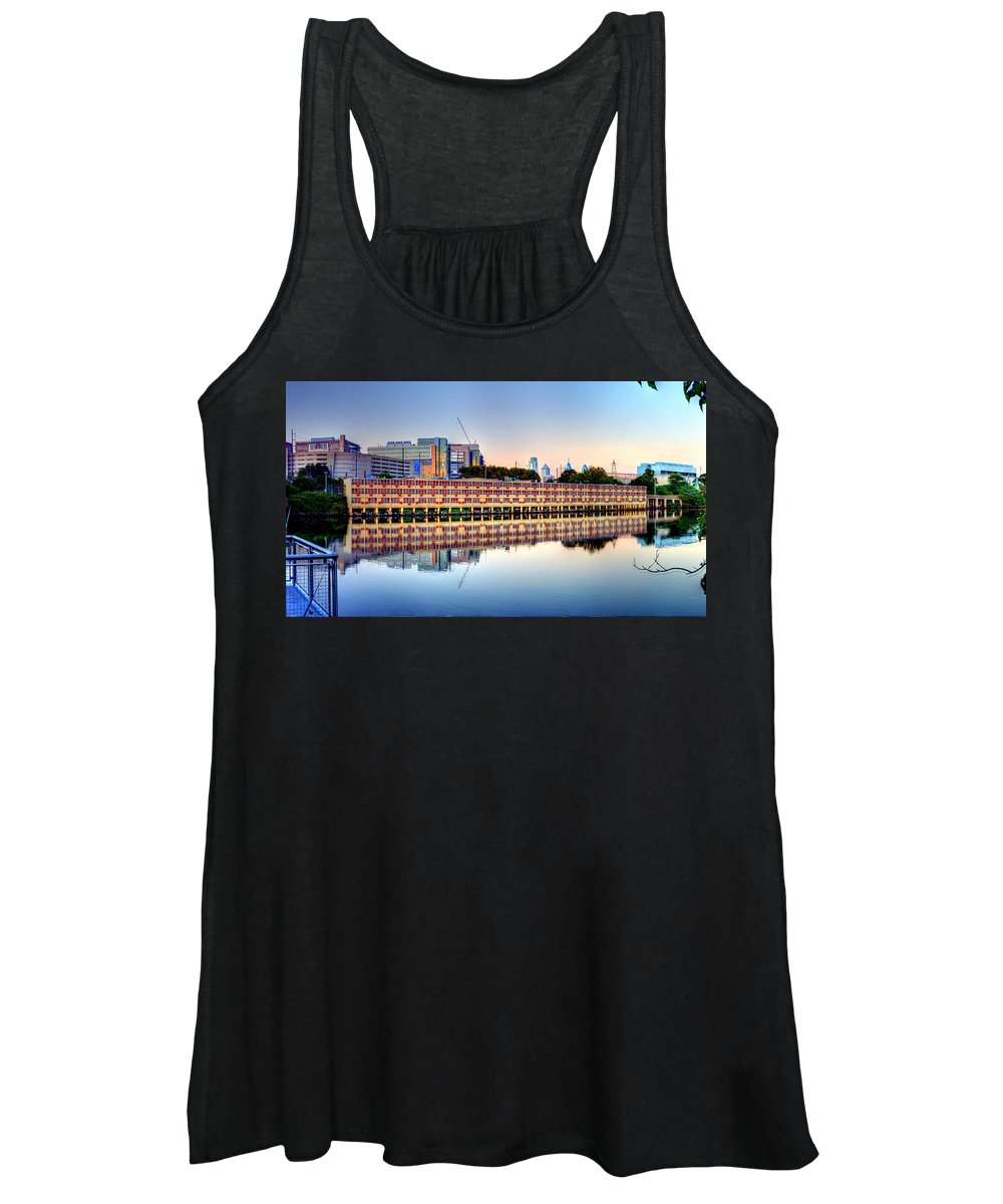 Panorama 2740 View from Grays Ferry Crescent - Women's Tank Top