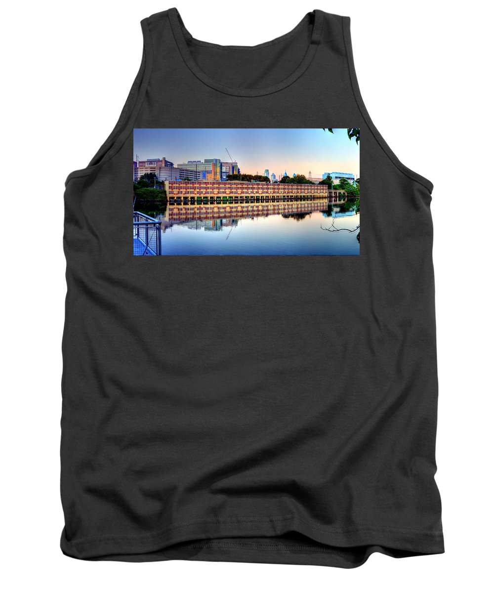 Panorama 2740 View from Grays Ferry Crescent - Tank Top