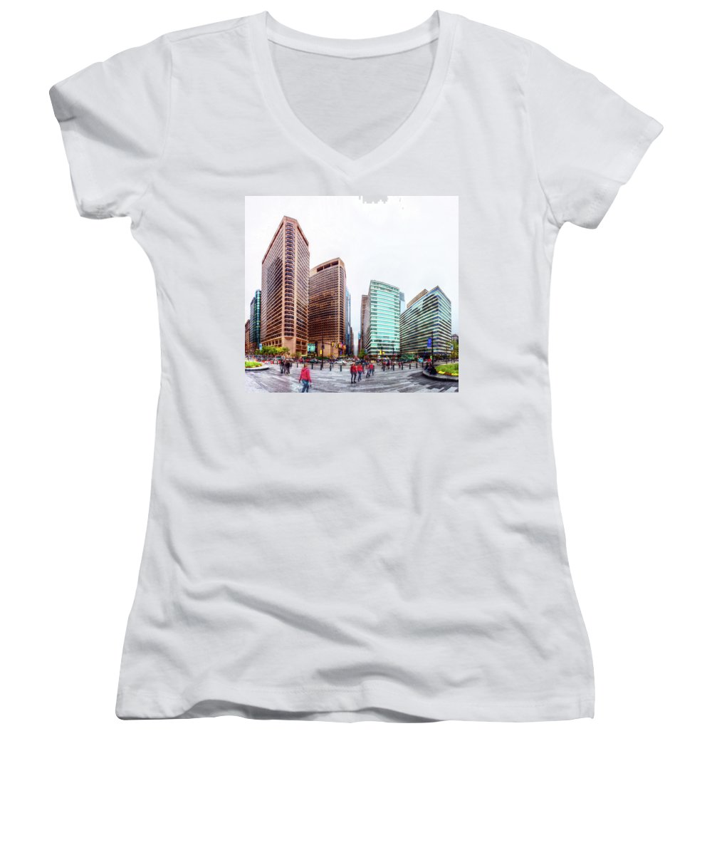 Panorama 2760 Dilworth Park - Women's V-Neck