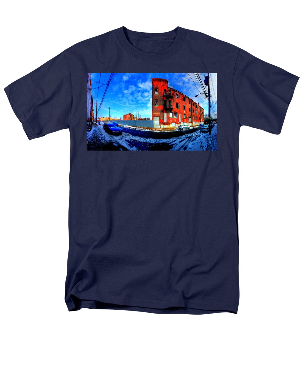 Panorama 2840 W Cumberland St - Men's T-Shirt (Regular Fit)