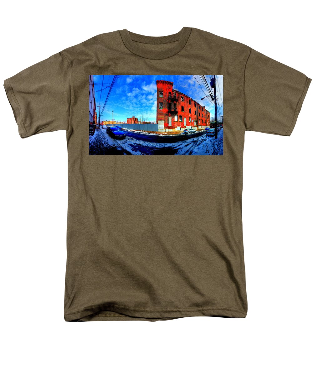 Panorama 2840 W Cumberland St - Men's T-Shirt (Regular Fit)