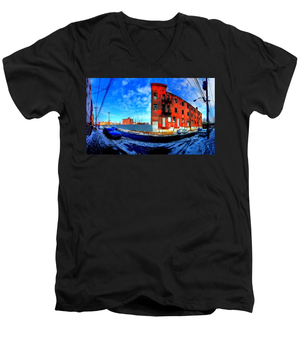 Panorama 2840 W Cumberland St - Men's V-Neck T-Shirt