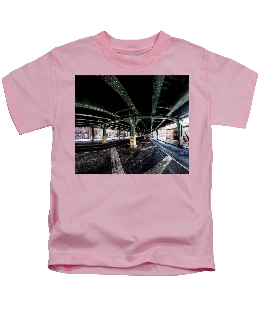 Panorama 2858 1498 N 9th St - Kids T-Shirt