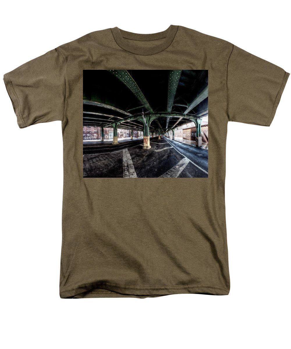 Panorama 2858 1498 N 9th St - Men's T-Shirt (Regular Fit)