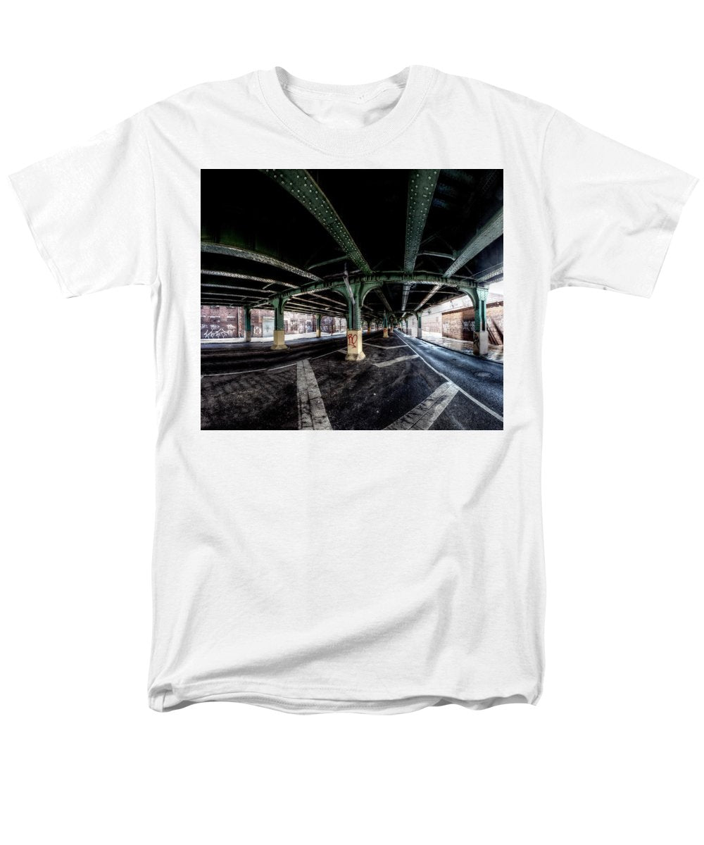 Panorama 2858 1498 N 9th St - Men's T-Shirt (Regular Fit)