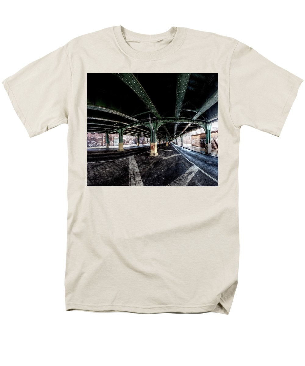 Panorama 2858 1498 N 9th St - Men's T-Shirt (Regular Fit)