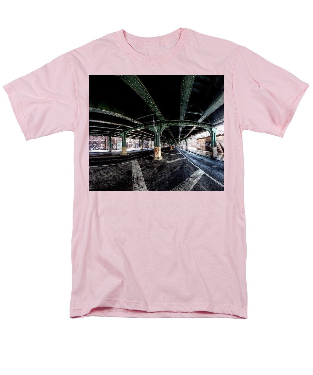 Panorama 2858 1498 N 9th St - Men's T-Shirt (Regular Fit)