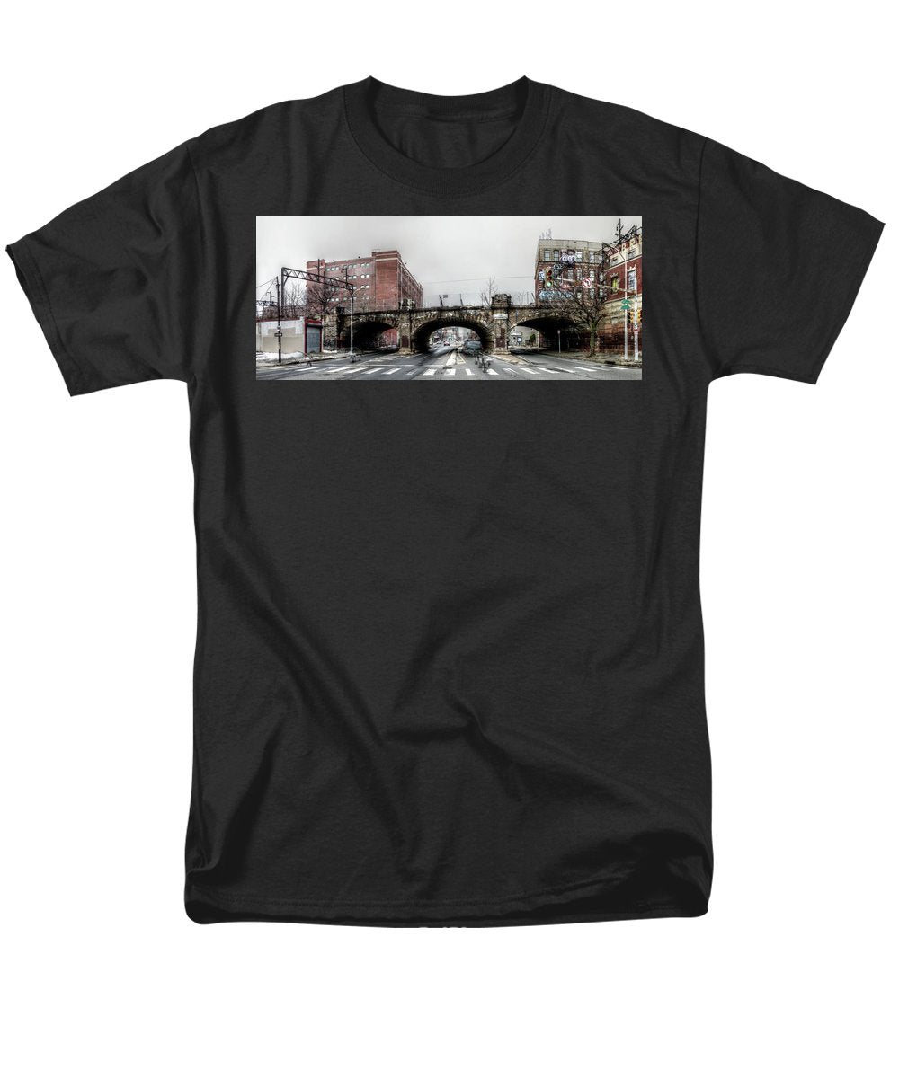 Panorama 2875 9th and Spring Garden Sts - Men's T-Shirt (Regular Fit)