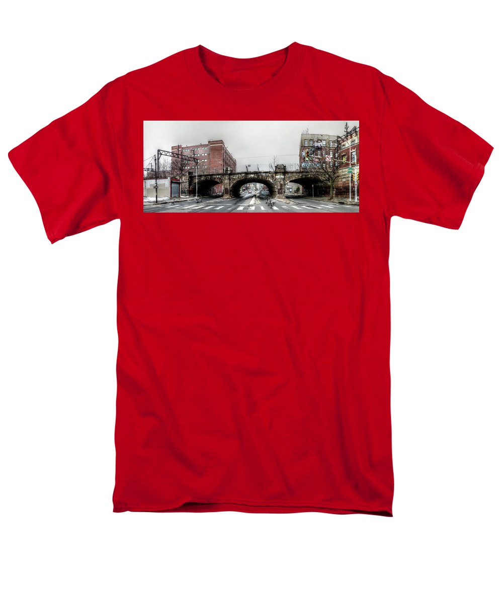 Panorama 2875 9th and Spring Garden Sts - Men's T-Shirt (Regular Fit)