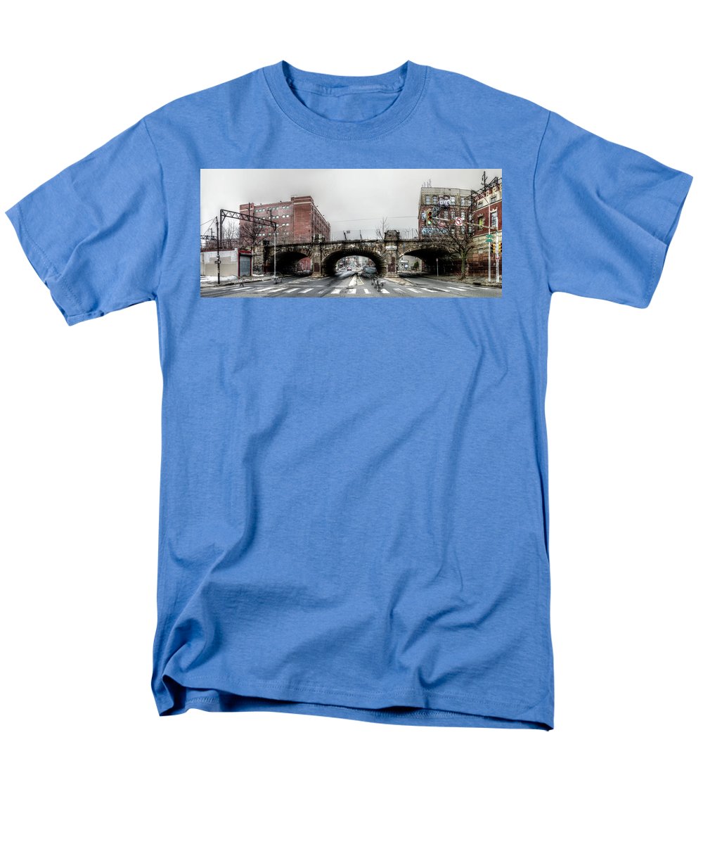 Panorama 2875 9th and Spring Garden Sts - Men's T-Shirt (Regular Fit)