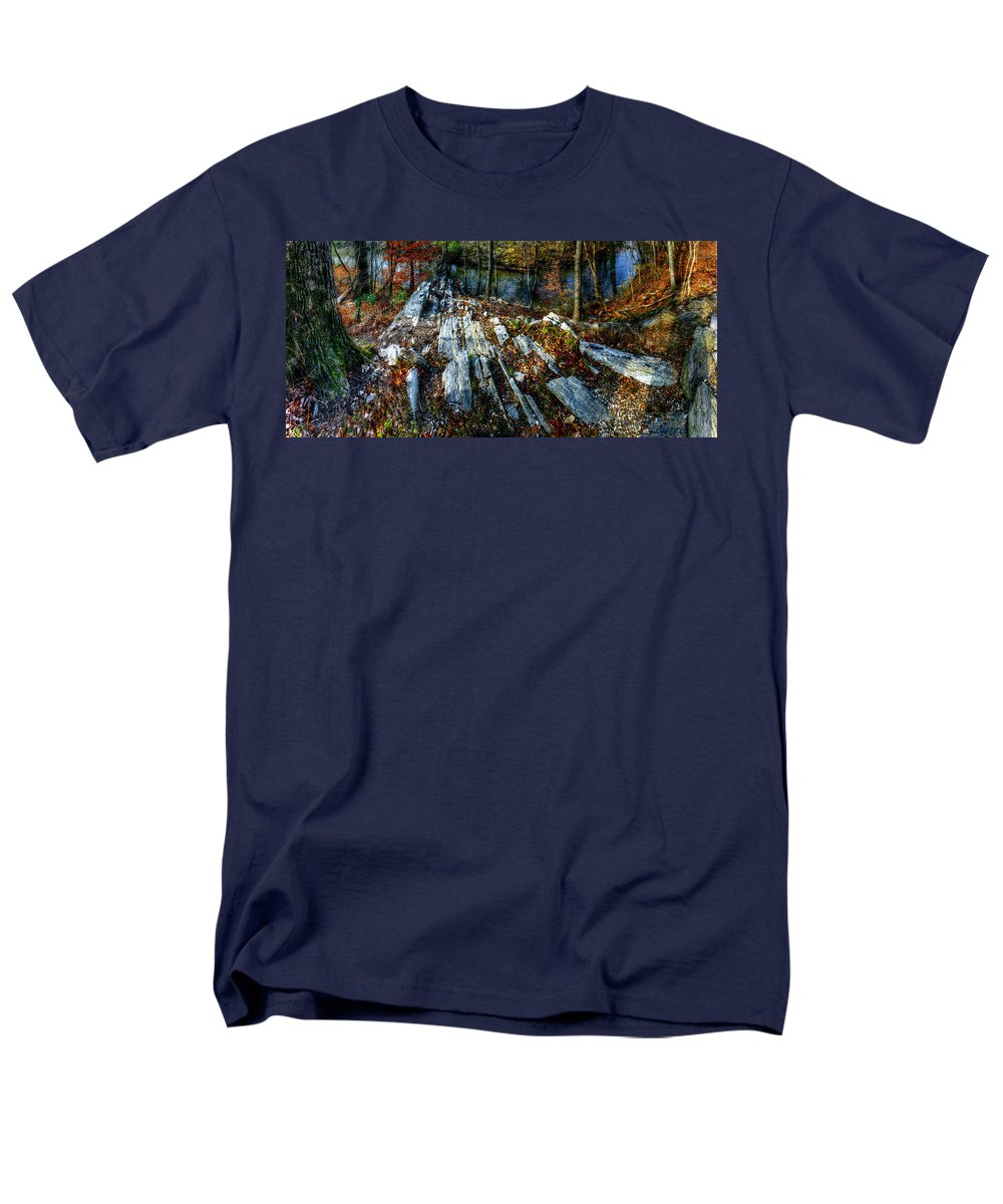 Panorama 3170 Morris Arboretum of the University of Pennsylvania - Men's T-Shirt (Regular Fit)