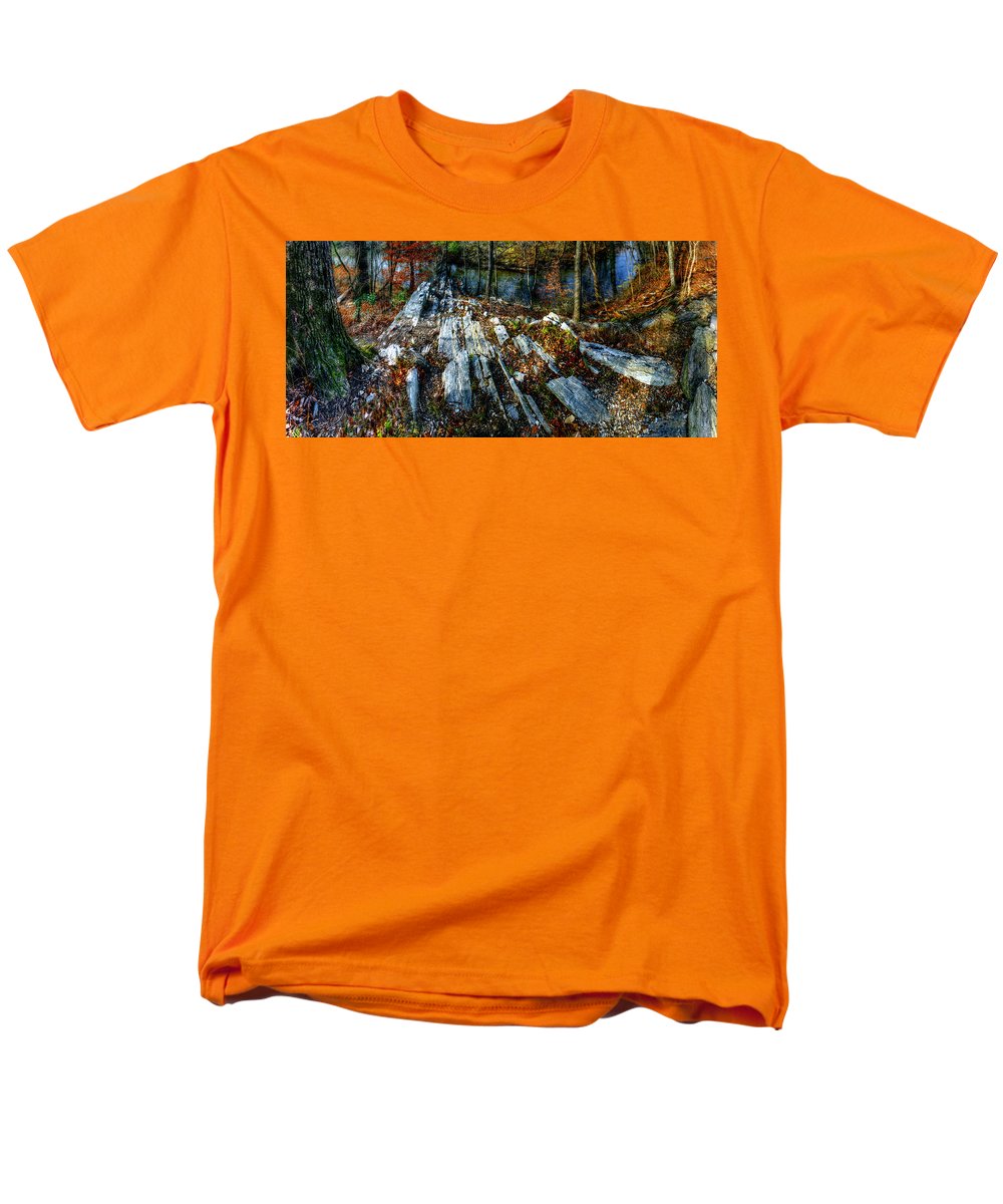 Panorama 3170 Morris Arboretum of the University of Pennsylvania - Men's T-Shirt (Regular Fit)
