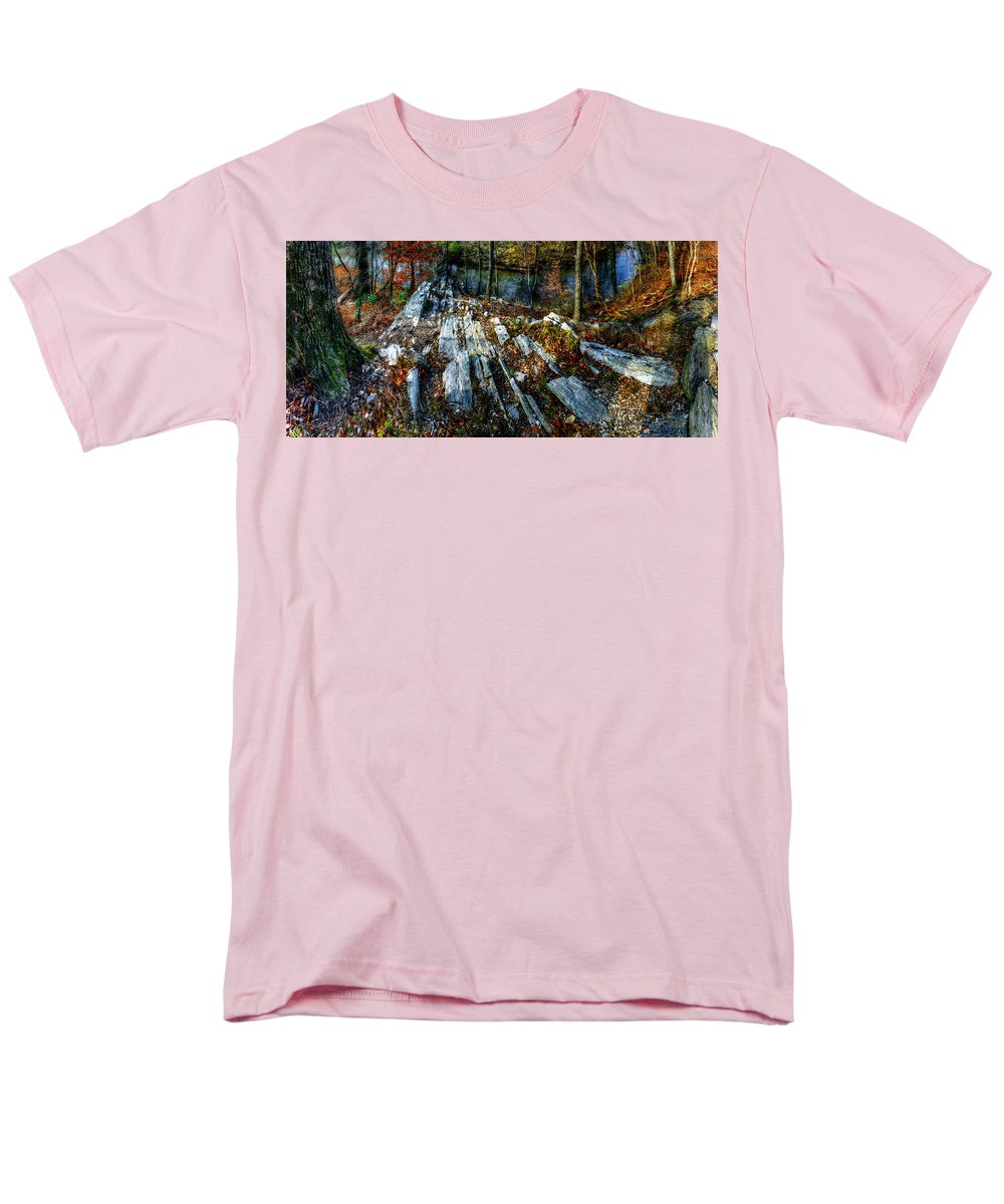 Panorama 3170 Morris Arboretum of the University of Pennsylvania - Men's T-Shirt (Regular Fit)