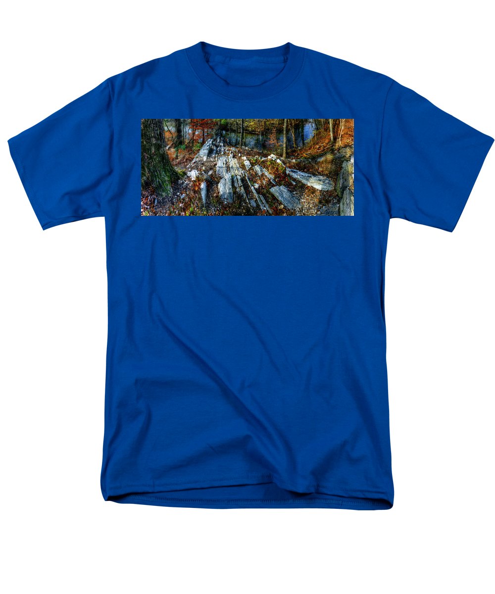 Panorama 3170 Morris Arboretum of the University of Pennsylvania - Men's T-Shirt (Regular Fit)