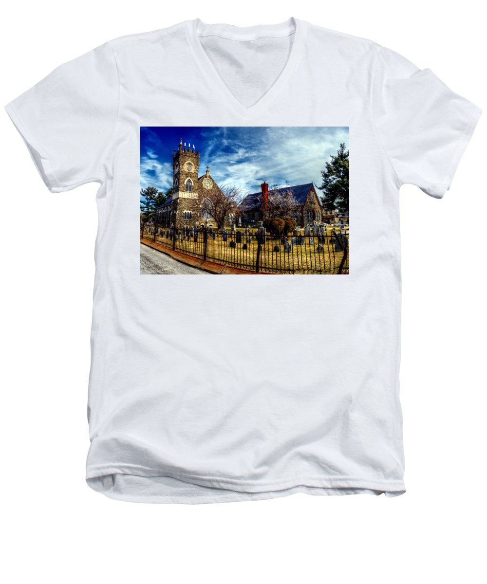 Panorama 3192 6695 Germantown Ave - Men's V-Neck T-Shirt
