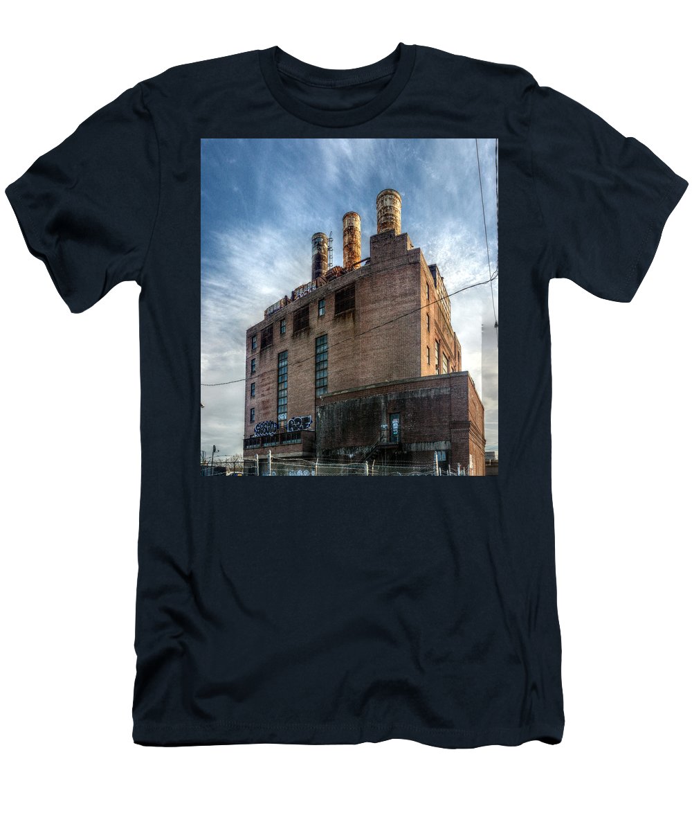 Panorama 3206 Willow Street Steam Plant - T-Shirt