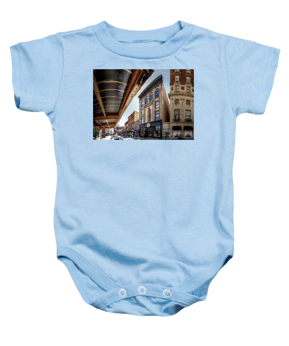 Panorama 3303 Automat - Baby Onesie