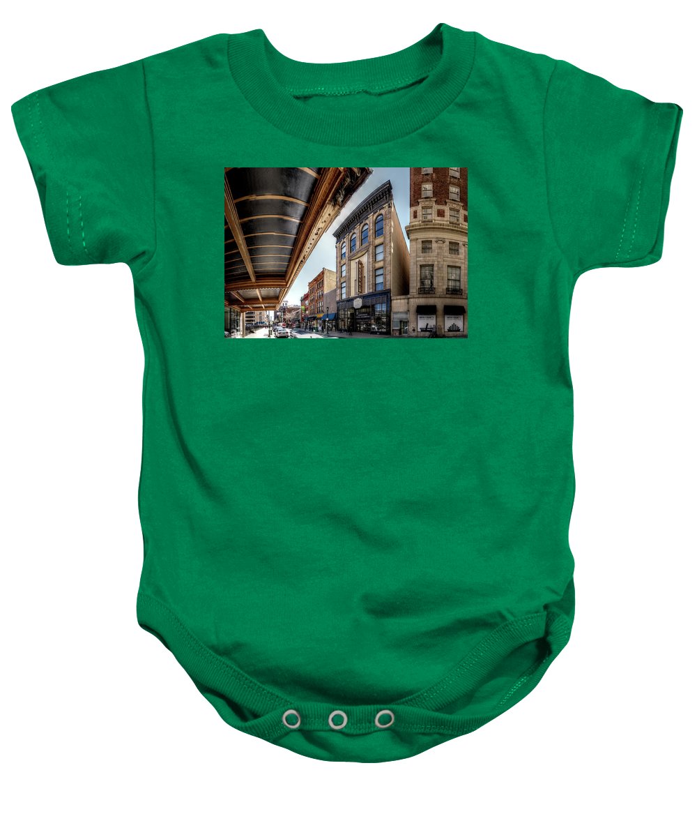 Panorama 3303 Automat - Baby Onesie